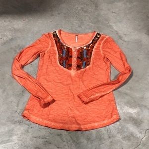 FREE PEOPLE small orange sequin‎ E9